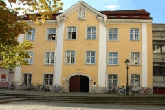 Das Haus "Zur lieben Hand" in der Löwenstraße wurde im Jahr 1779 als Barockgebäude erbaut © R. Gschwendtner 2011