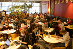 Im Café Europa können sich Studierende zum Lernen und Entspannen treffen. © Sebastian Bender 2011